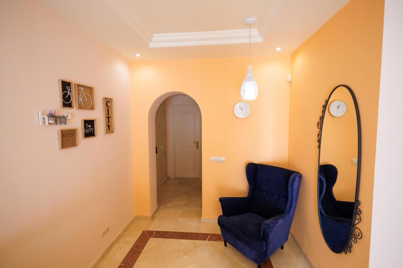Two-Room Apartment In Elviria Near The Beach With Parking Марбелья Экстерьер фото