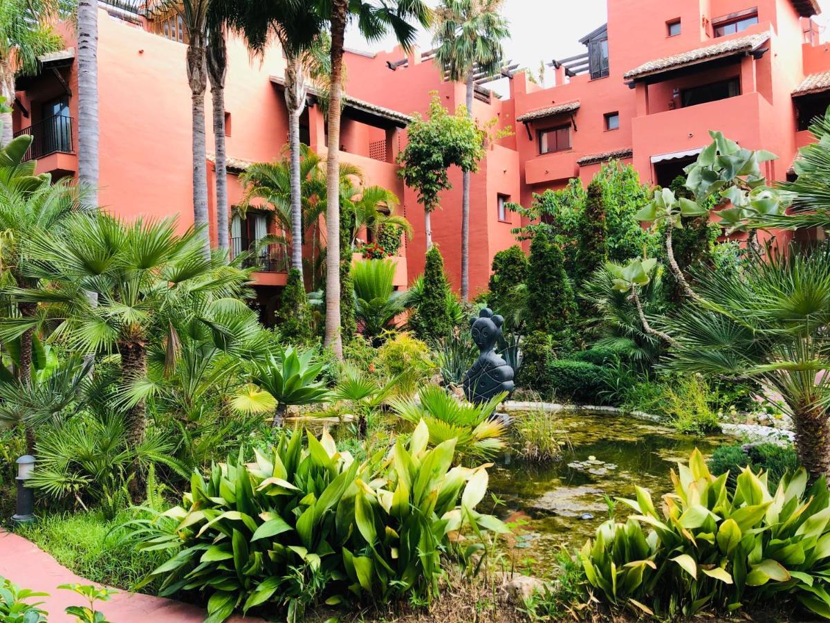 Two-Room Apartment In Elviria Near The Beach With Parking Марбелья Экстерьер фото